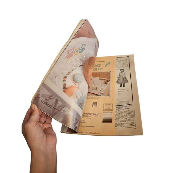 Doll reader how to photograph dolls february/march 1990 - Picture 3 of 5